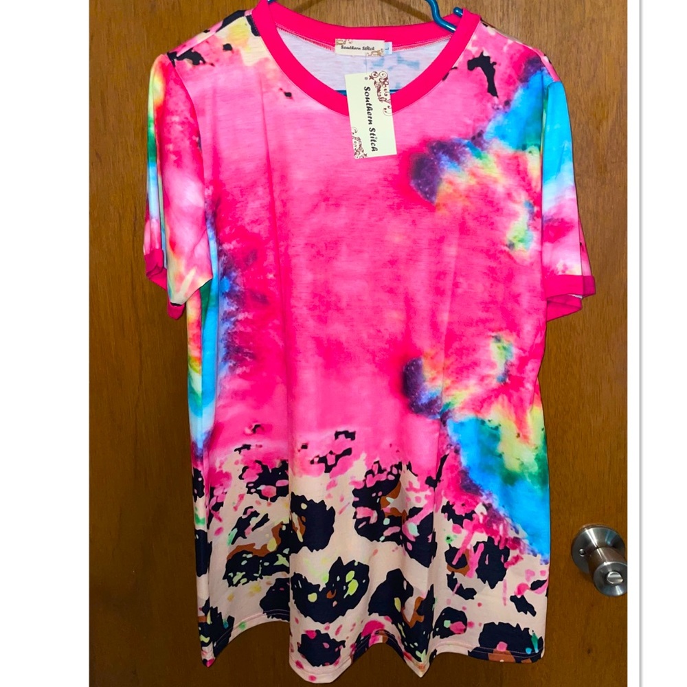 Boutique Leopard tie dye shirt